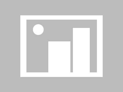 一瞬间冷汗下来了，我把“黑料万里长征反差”的链路追完了：你越着急，越容易被牵着走